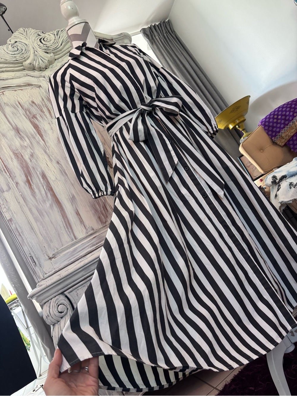 kate spade Black and White Vertical Stripe Maxi Shirt Dress with Tie Waist